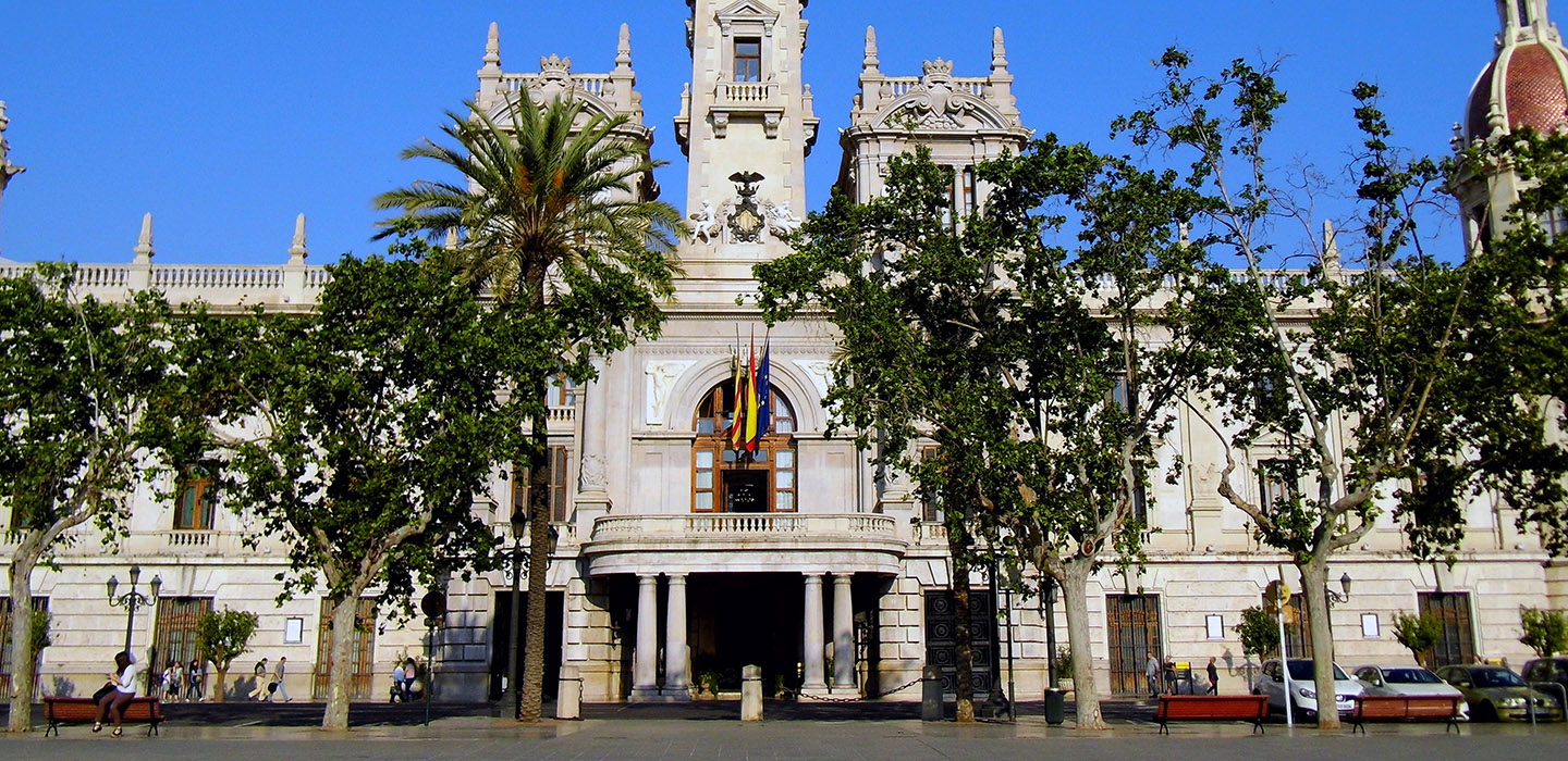Asesor Legal para gestiones en ayuntamientos y concejalías de Valencia, Castellón y provincia.